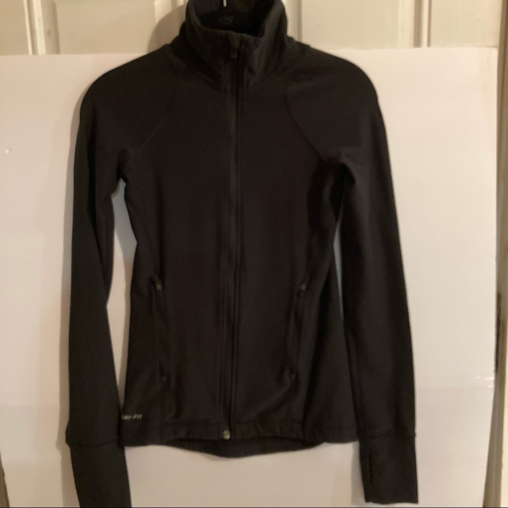 Nike dry fit compress black jacket